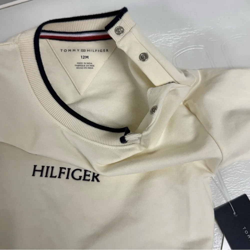 Tommy Hilfiger Cream and Navy Sweatshirt